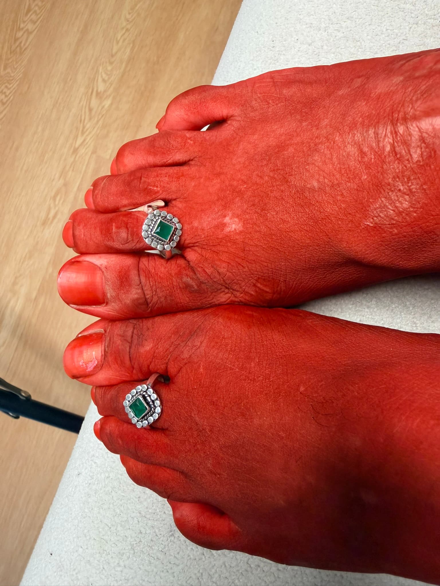 925 Silver Green Stone Toe Ring (Adjustable)